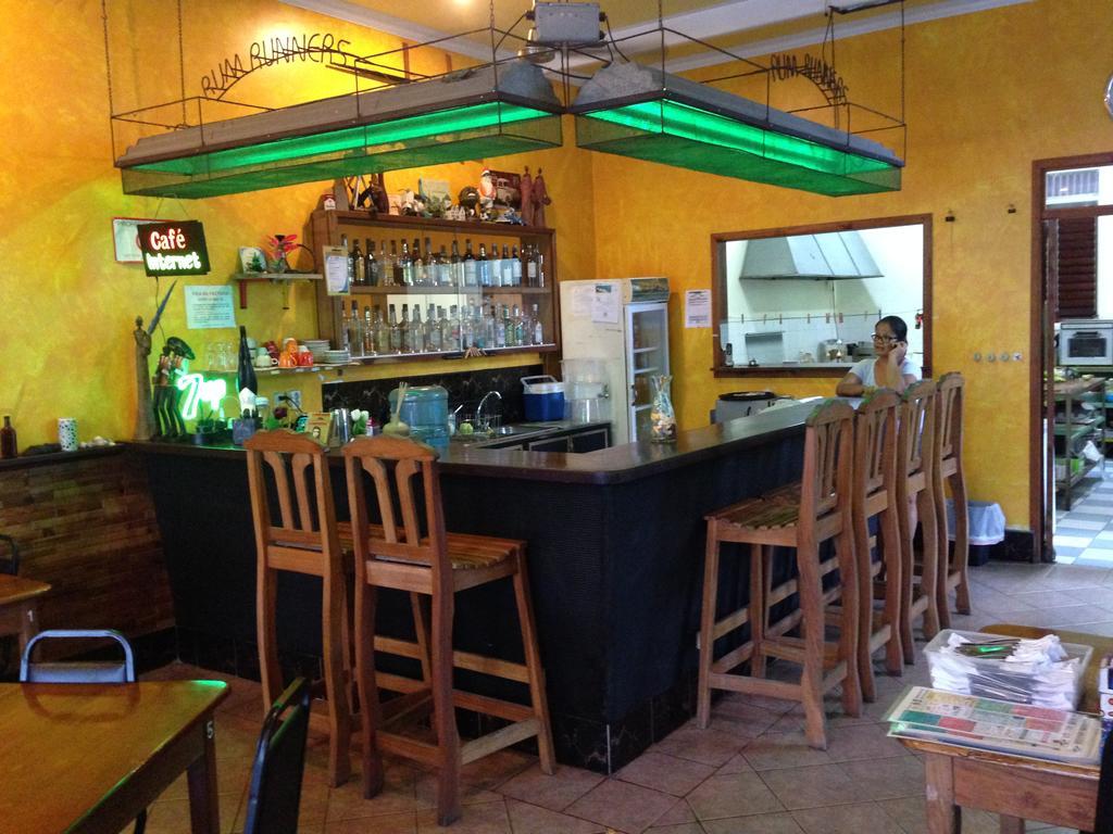 Hotel Casa Max Bocas del Toro Exterior photo